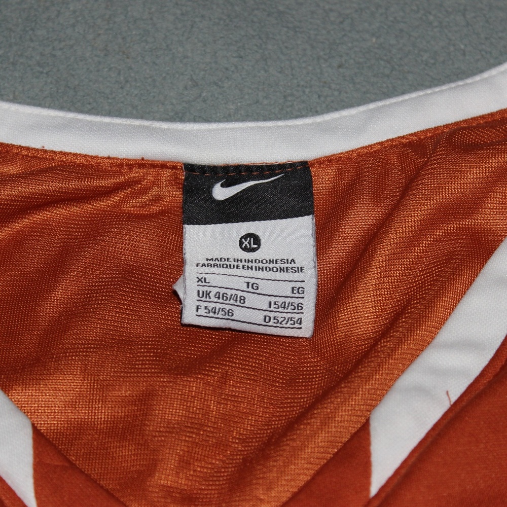 Nike Team Elite Authentic Texas Longhorns Jersey - Picture 8 of 8